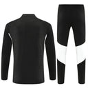 25/26 Ensemble Liverpool black Spécial C