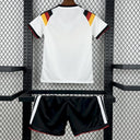 25/26 Ensemble Enfant Allemagne Domicile